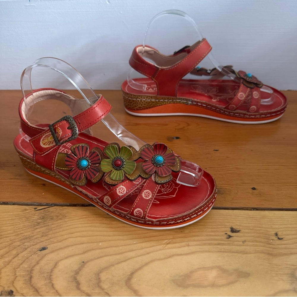 L' Artiste Spring Step Goodie Sandals Women's Size 39EU | 8.5US 3-D Flowers Boho